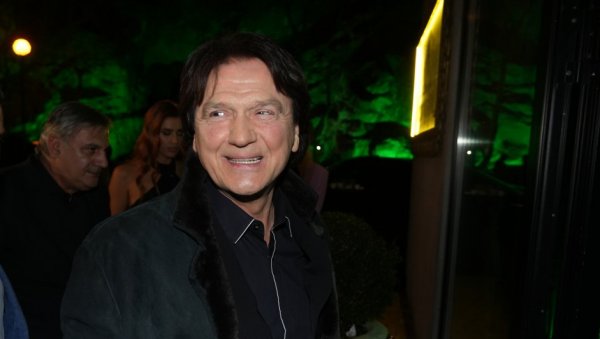 СУМЊА СЕ ДА ЈЕ ОВАЈ ЧОВЕК СА ЕСТРАДЕ НАРУЧИО НАПАД НА ЧОЛИНУ КУЋУ: Били пријатељи и сарадници (ФОТО)