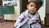 ПАТРИОТИЗАМ ОД МАЛИХ НОГУ: Предивне сцене у Краљеву (ФОТО/ВИДЕО) ПАТРИОТИЗАМ ОД МАЛИХ НОГУ: Предивне сцене у Краљеву (ФОТО/ВИДЕО)
