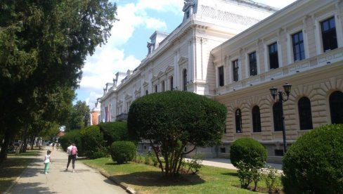 POVELJE ZASLUŽNIMA: Objavljena imena dobitnika gradskih nagrada POVELJE ZASLUŽNIMA: Objavljena imena dobitnika gradskih nagrada