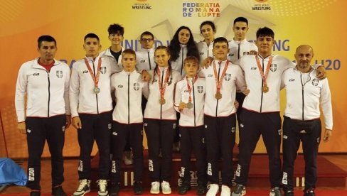 BALKANIJADA U RUMUNIJI: Srpski rvači osvojili devet medalja