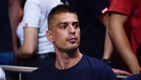 САСЛУШАН ВУЈАДИН САВИЋ: Дао изјаву у тужилаштву после хапшења А. К. осумњичене да га је уцењивала приватним снимцима САСЛУШАН ВУЈАДИН САВИЋ: Дао изјаву у тужилаштву после хапшења А. К. осумњичене да га је уцењивала приватним снимцима