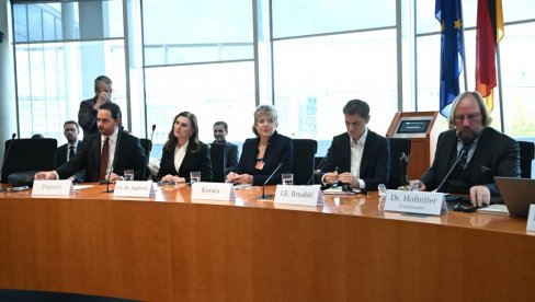 BIO JE OVO DOBAR DAN ZA EVROPSKE INTEGRACIJE SRBIJE Brnabić: Ključno je da smo po prvi put bili pozvani da se zvanično obratimo
