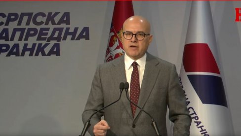 VUČEVIĆ SE OBRAĆA JAVNOSTI: Još jedna laž i obmana blokadera (VIDEO) VUČEVIĆ SE OBRAĆA JAVNOSTI: Još jedna laž i obmana blokadera (VIDEO)