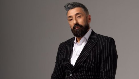 ОГЊЕН АМИЏИЋ ЗА ТВ НОВОСТИ: Захвалан сам на ономе што сам добио и остварио, а важно је веровати у себе и истрајати (ФОТО) ОГЊЕН АМИЏИЋ ЗА ТВ НОВОСТИ: Захвалан сам на ономе што сам добио и остварио, а важно је веровати у себе и истрајати (ФОТО)