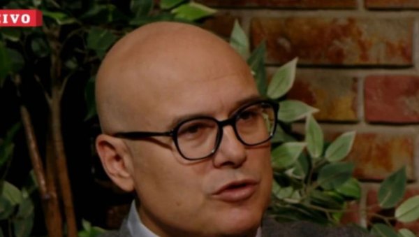 ВУЧЕВИЋ: Мариника признала - да није било Кобри у августу у Новом Саду, било би мртвих; Хтели су да убију човека који је био на Кошарама ВУЧЕВИЋ: Мариника признала - да није било Кобри у августу у Новом Саду, било би мртвих; Хтели су да убију човека који је био на Кошарама