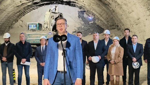 ОВО ЈЕ НАЈДУЖИ ТУНЕЛ У СРБИЈИ Вучић на Иришком венцу: Мачва и Срем ће бити испресецани путевима (ВИДЕО ОВО ЈЕ НАЈДУЖИ ТУНЕЛ У СРБИЈИ Вучић на Иришком венцу: Мачва и Срем ће бити испресецани путевима (ВИДЕО