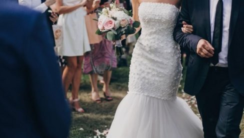 NAUKA KAŽE DA SU OVO IDEALNE GODINE ZA BRAK: Evo kada se grade najuspešniji odnosi NAUKA KAŽE DA SU OVO IDEALNE GODINE ZA BRAK: Evo kada se grade najuspešniji odnosi