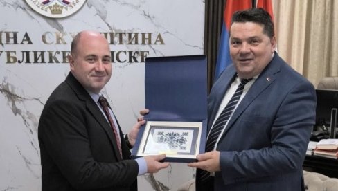 KOZAREV SA STEVANDIĆEM U BANJALUCI: Zajednička privrženost temeljnim principima Dejtonskog sporazuma KOZAREV SA STEVANDIĆEM U BANJALUCI: Zajednička privrženost temeljnim principima Dejtonskog sporazuma