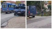 KURTI OPET DIVLJA NA SEVERU KIM: Oklopna vozila u Zvečanu i Zubinom Potoku, u toku pretresi na više lokacija (FOTO)
