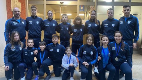 ŽETVA MEDALJA: Sjajno izdanje karatista Zrenjanina na turniru Beogradski pobednik ŽETVA MEDALJA: Sjajno izdanje karatista Zrenjanina na turniru Beogradski pobednik