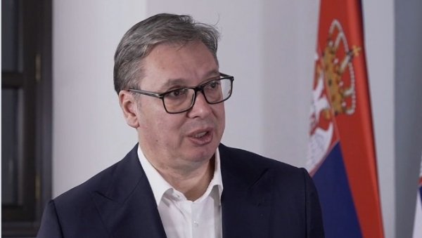 МНОГО ТОГА ЈЕ У ИГРИ Вучић: Да градимо нове рафинерије потребне су најмање три године