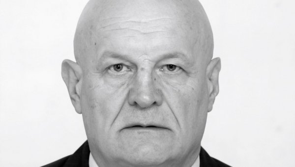 ИН МЕМОРИАМ - ДРАГАН САВИЋ САВО: Преминуо легендарни кошаркаш Слоге из Краљева ИН МЕМОРИАМ - ДРАГАН САВИЋ САВО: Преминуо легендарни кошаркаш Слоге из Краљева