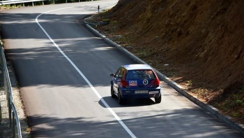 КРАГУЈЕВАЧКИ АУТОМОБИЛИСТА ПРВАК СРБИЈЕ : У класи 2 на брдским тркама убедљиво најбржи КРАГУЈЕВАЧКИ АУТОМОБИЛИСТА ПРВАК СРБИЈЕ : У класи 2 на брдским тркама убедљиво најбржи