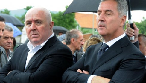 PAD BATE PALOG DIKTATORA: Šta je policija oduzela iz stana Aca Đukanovića u Podgorici?