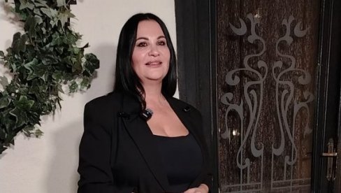 ТО ЈЕ САМО ЗА ЊЕГА: Јана Тодоровић нову песму посветила покојном сестрићу (ФОТО) ТО ЈЕ САМО ЗА ЊЕГА: Јана Тодоровић нову песму посветила покојном сестрићу (ФОТО)