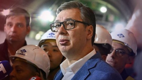 МОЋНА ВУЧИЋЕВА ПОРУКА НА ИНСТАГРАМУ: Променили смо лице Србије набоље - Нема стајања! МОЋНА ВУЧИЋЕВА ПОРУКА НА ИНСТАГРАМУ: Променили смо лице Србије набоље - Нема стајања!