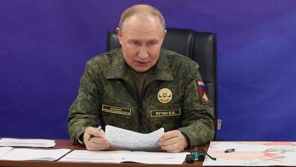 ПОГАЂА ВИСОКО ЗАШТИЋЕН ЦИЉ НА БИЛО КОЈОЈ УДАЉЕНОСТИ: Путин о новој тестирано ракети „буревестник - Јединствена у свету ПОГАЂА ВИСОКО ЗАШТИЋЕН ЦИЉ НА БИЛО КОЈОЈ УДАЉЕНОСТИ: Путин о новој тестирано ракети „буревестник - Јединствена у свету