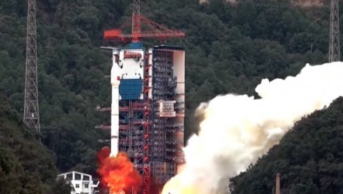 KINA USPEŠNO LANSIRALA U SVEMIR NOVI SATELIT: Može da ostvari stereo snimke visoke preciznosti na globalnom nivou KINA USPEŠNO LANSIRALA U SVEMIR NOVI SATELIT: Može da ostvari stereo snimke visoke preciznosti na globalnom nivou
