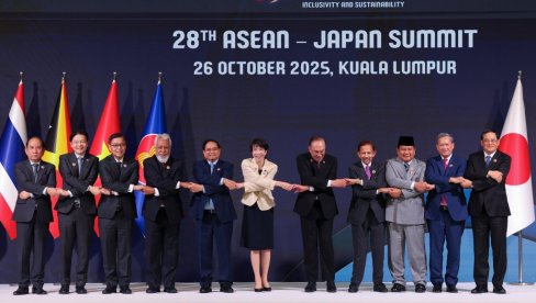 ISTORIJSKI TRENUTAK ZA ASEAN: Zvanično primili novog člana posle više od dve decenije ISTORIJSKI TRENUTAK ZA ASEAN: Zvanično primili novog člana posle više od dve decenije