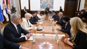ВУЧИЋ СА ПРЕДСТАВНИЦИМА МИСИЈЕ ММФ-А: Циљ очување стабилности и даљи економски раст