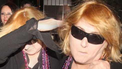 VIKTORIJIN BIVŠI MUŽ PREMINUO U HAUSTORU OD GLADI I HLADNOĆE: Venčali se posle 10 dana, bio je zavisnik od heroina, pa tragično skončao VIKTORIJIN BIVŠI MUŽ PREMINUO U HAUSTORU OD GLADI I HLADNOĆE: Venčali se posle 10 dana, bio je zavisnik od heroina, pa tragično skončao