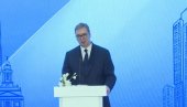 VUČIĆ U UZBEKISTANU: Predsednik se obratio na poslovnom forumu u Taškentu (VIDEO)