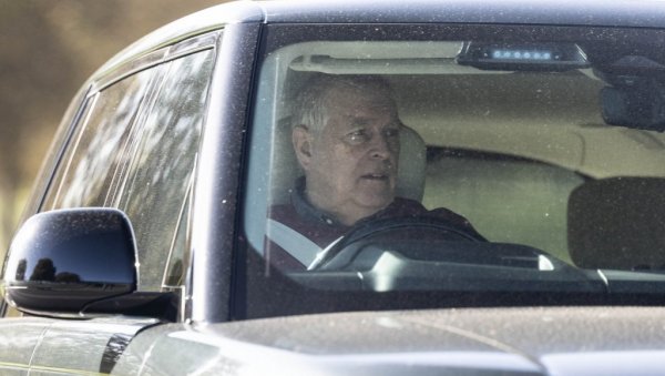 УХАПШЕН ПРИНЦ ЕНДРУ: Полиција упала у кућу због веза са Епстајном