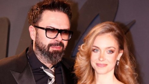 ХАНА ХУЉИЋ ПО ПРВИ ПУТ О ПЕТРУ ГРАШУ И ДЕЦИ: Мајчинство је најлепша и најтежа ствар ХАНА ХУЉИЋ ПО ПРВИ ПУТ О ПЕТРУ ГРАШУ И ДЕЦИ: Мајчинство је најлепша и најтежа ствар