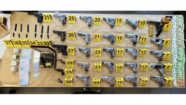 НАМЕРАВАЛИ ДА КИНЕЗЕ ПРОКРИЈУМЧАРЕ У ХРВАТСКУ: После несреће на Дунаву код Бача, ухапшена  још двојица осумњичених НАМЕРАВАЛИ ДА КИНЕЗЕ ПРОКРИЈУМЧАРЕ У ХРВАТСКУ: После несреће на Дунаву код Бача, ухапшена  још двојица осумњичених