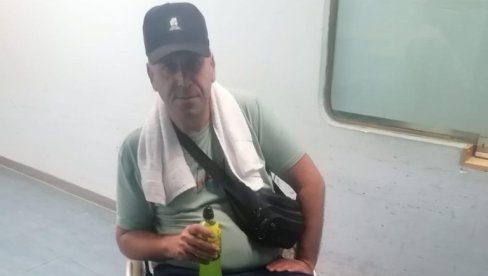 BRAĆO, IZDRŽITE: Povreda omela Bojana da nastavi pešačenje sa KiM do Novog Sada BRAĆO, IZDRŽITE: Povreda omela Bojana da nastavi pešačenje sa KiM do Novog Sada