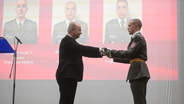 ПРОМОЦИЈА У ДОМУ ГАРДЕ: Војска Србије добила нових 151 подофицира