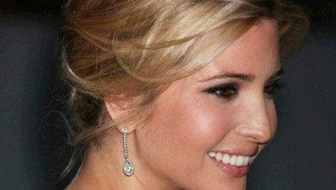 PRE NEGO ŠTO SE UDALA, BILA JE U VEZI SA DEDOM OD 73 GODINE: Otkrivena skandalozna veza Ivanke Tramp! (FOTO)