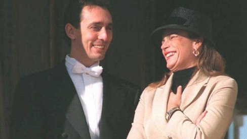 NAJVEĆU BUNTOVNICU I PRINCEZU MONAKA PREVARIO MUŽ, A TO JE SAZNALA NA NAJGORI NAČIN: Previše si se zabavljao. Sada si mrtav NAJVEĆU BUNTOVNICU I PRINCEZU MONAKA PREVARIO MUŽ, A TO JE SAZNALA NA NAJGORI NAČIN: Previše si se zabavljao. Sada si mrtav