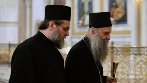 MIR U SVAKOM OD NAS, A ONDA I MIR MEĐU NAMA Cela poruka patrijarha Porfirija sa parastosa stradalima u Novom Sadu