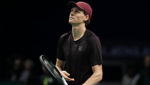 SINER RAZBIO ZVEREVA: Italijan preko Nemca do finala Pariza