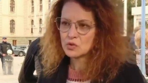 СРАМНИ УДАРИ БЛОКАДЕРА НА СПЦ СЕ НАСТАВЉАЈУ Глумица блокадерка пише да је патријарх Пофирије у Епстин фајловима