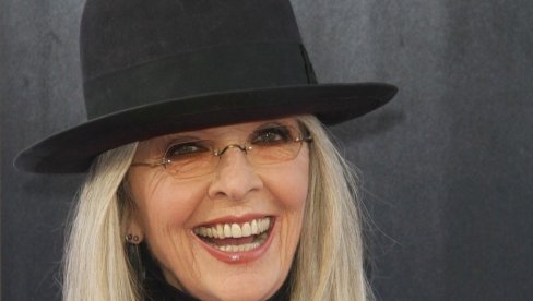 ДАЈАНА КИТОН НИЈЕ МОГЛА БЕЗ ШЕШИРА И НАОЧАРА: Глумица је једном приликом објаснила зашто их је увек носила