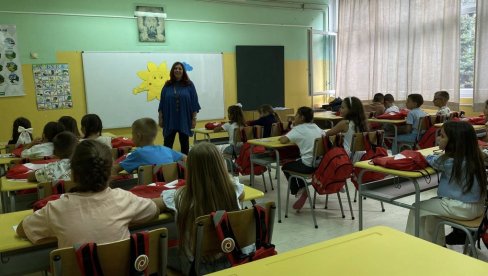 КРАЈ ШКОЛСКОГ РАСПУСТА: Сутра почиње друго полугодиште, огласио се министар