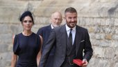 ДЕЈВИД И ВИКТОРИЈА БЕКАМ СТИГЛИ КОД БРИТАНСКОГ КРАЉА: А тамо... (ФОТО)