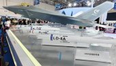 ПРВИ СТЕЛТ ЛОВАЦ СА РАКЕТОМ ЗА УНИШТАВАЊЕ РАДАРА: Кинески стелт авион Ј-35 опремљен за сузбијање противваздушне одбране