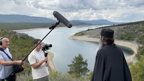 U SRPSKIM SVETINJAMA U DALMACIJI VEKOVI GOVORE: Serijal Monaški kuvar sa monaštvom i našim narodom u Krupi, Krki, Svetoj Lazarici...