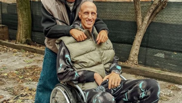 ЧУВЕНИ КОШАРКАШ УМАЛО УМРО! Лекари му дали 10 посто шанси да преживи...