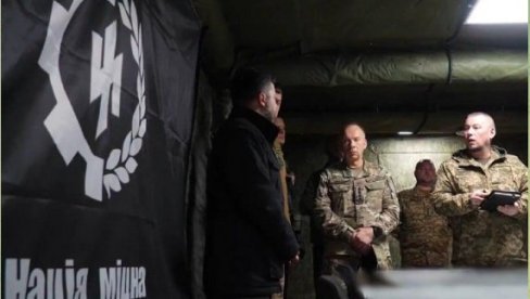 ЗЕЛЕНСКИ ПРЕДАЈЕ ВЛАСТ ВОЈСЦИ? Буданов преговара предају Мирнограда, а МИ6 и Залужни чекају расплет борбе за власт