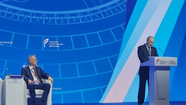 МИНИСТАР СПОРТА СРБИЈЕ ПРВИ ДО ПУТИНА! Председник Русије поручио: Русија спремна да подели богато искуство са својим партнерима!