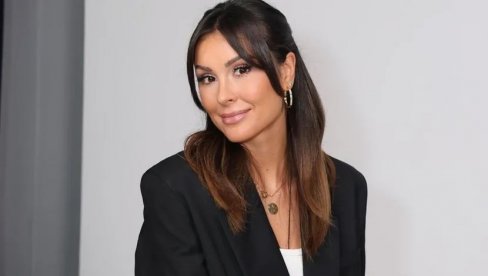 OVO JE NJENA BJUTI RUTINA: Dragana Mićalović važi za najveću prirodnu lepoticu sa naših prostora (FOTO)