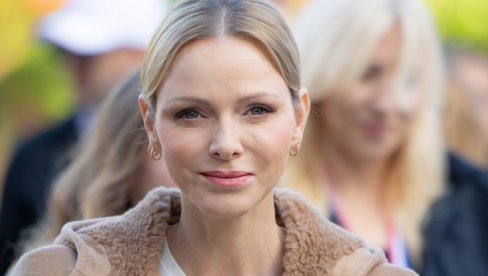 OVAKO IZGLEDA PRINCEZA ŠARLIN KADA IZAĐE NA KRATKO IZ ULOGE PRINCEZE: Opušteno izdanje zbog kojeg kažu da je nova žena