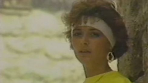 PRVA PEVAČICA MAGAZINA: Bila je misica, pa se oprobala i kao pevačica, a onda nestala bez objašnjenja