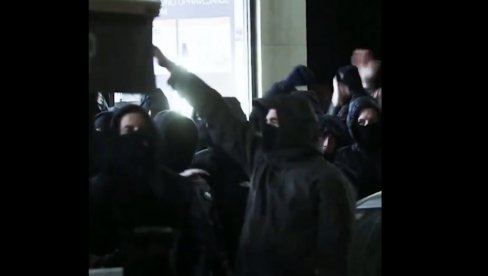 ANTISRPSKO LUDILO U HRVATSKOJ SE NASTAVLJA: Posle haosa u Splitu, stigli novi sramotni snimci iz Zagreba