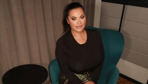 БОЖЕ МОЈ: Јана Тодоровић песму посветила преминулом сестрићу Браниславу (ФОТО)