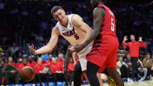 СРБИНУ СВЕ ВЕЋЕ ПОВЕРЕЊЕ: Никола Јовић одличан, нестварно издање Левина  (ВИДЕО)